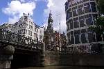 Amsterdam, 24 Juli 2002
Brug   Grachtenpanden   Sloepenroute