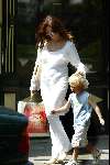 Laren 27 juli 2002
Leontine Borsato zwanger met Luca