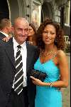 Amsterdam 7 juli 2002
Premiere Noord Koreaans staats circus
Maureen du Toit met vriend