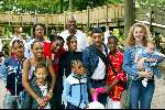 Wassenaar 8juli 2003
Nieuwe show in duinrell
Edsilia Rombley met familie