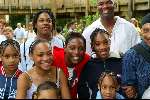 Wassenaar 8juli 2003
Nieuwe show in duinrell
Edsilia Rombley met familie