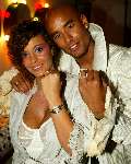 Zaandam 4 juli 2003
Verjaardagfeestje van Fajah Lourens in zaandam
Hier met haar vriend en ringen