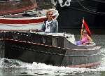 Amsterdam  8 juli 2003
Jeroen Pauw  en Daphne Bunskoek op boot