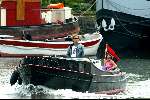 Amsterdam  8 juli 2003
Jeroen Pauw  en Daphne Bunskoek op boot