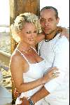 Bloemendaal 14 juli 2003
Modeshow Wolford bij strandtent Bloemendale
Monique Sluyter met vriend