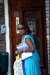 Amsterdam 22 juli 2003
Patty Brard bij haar huis