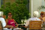 Amsterdam 16 juli 2003
Rijk de Gooyer op terras bij amstel hotel