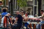 Amsterdam 15 juli 2003
Robbie Williams varen op boot in Amsterdam
Tatoeage