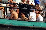 Amsterdam 15 juli 2003
Robbie Williams met tatoeage varend in de grachten van Amsterdam