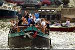Amsterdam 15 juli 2003
Robbie Williams varen op boot in Amsterdam