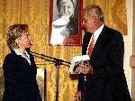 Amsterdam 2 juli 2003
Hillary Clinton in amstel hotel met Roel Pieper
