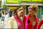 Amsterdam 17 juli 2003
Tatum Dagelet en Jennifer de Jong tijdens opnames.
Brutale meiden