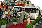Heesch/Geffen Holland 10 Juli 2004
Trouwen Ruud v Nistelrooy met zijn Leontien
ALEX FERGUSON with his wife