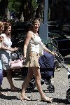 Amsterdam 29 juli 2004
Danielle Overgaag met Fiene en Dani Bles op Cornelis Schuytstraat