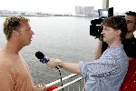 Amsterdam 20 juli 2004
Perspresentatie SBS ^ NET5 en Veronica.
Edward v Cuilemborg