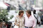 Amsterdam 21 juli 2004
Hans Kazan verliefd met vrouw op PC Hooftstraat
