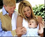 Tavernelle 9 juli 2004
Fotomoment op vakantie bij Prins Willem Alexander Maxima en prinses Amalia.