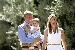 Tavernelle 9 juli 2004
Fotomoment op vakantie bij Prins Willem Alexander Maxima en prinses Amalia.