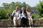 Tavernelle 9 juli 2004
Fotomoment op vakantie bij Prins Willem Alexander Maxima en prinses Amalia met hond mac