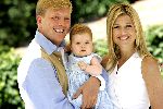 Tavernelle 9 juli 2004
Fotomoment op vakantie bij Prins Willem Alexander Maxima en prinses Amalia.