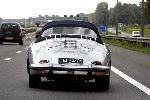 Breukelen 2 juli 2004
 oude porsche cabrio van Richard Krajicek