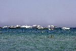 St Tropez 23 juli 2004
Harry Mens met zijn ex vrouw Suze Mens en 3 kinderen bij club 55 in  St Tropez.