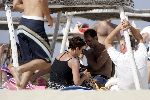 St Tropez 23 juli 2004
Harry Mens met zijn ex vrouw Suze Mens en 3 kinderen bij club 55 in  St Tropez.