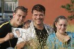 Tilburg, 3 Juli 2005
Ad v d Hurk ( artiestennaam Andy de Witt ) bij uitreiking nieuwe CD hier op de foto samen met zijn dochter en a.s. schoonzoon