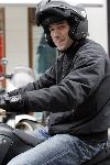 Amsterdam 22 juli 2005
Daniel Boissevain op zijn KTM moter op de pc hooftstraat