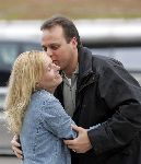 Schiphol 24 juli 2005
Frans Bauer vertrekt naar Zuid Afrika. Mariska brengt hem weg.