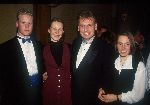 10 Maart 1993
Henny huisman met zijn vrouw Lia en 2 dochters