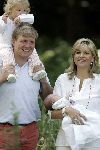 Wassenaar 17 juli 2005
Fotomoment met Maxima Amalia Prins Willem Alexander en Alexia bij hun woning 
