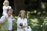 Wassenaar 17 juli 2005
Fotomoment met Maxima Amalia Prins Willem Alexander en Alexia bij hun woning 