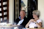 Amsterdam  28 juli 2005
Rijk de Gooijer op terras met zijn vriendin Nel.
