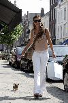 Amsterdam 14 juli 2005
Rosanna Lima met haar hond op de pc hooftstraat