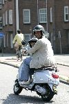 Amsterdam 13 juli 2005
Ruud Gullit met zijn zoon Maxim op vespa scooter