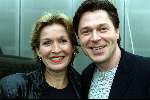 Amsterdam 11 juli 2001
Premiere van Thom Raider in Pathe Arena.
Marianne Vloetgraven met ....