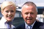 Amsterdam 26 juli 2001
Winterpresentatie van RTL 4 RTL 5 en Yorin.
Harry Mens met zijn dochter Suze Mens