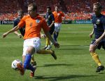 Rotterdam, 5 Juni 2006 Laatste oefeninterland nederlands elftal op weg naar het WK 2006 in Duitsland.
Nederland-Australie, eindstand 1-1
Arjen Robben
© Edwin van Zandvoort