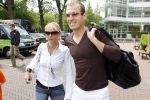 Amsterdam 6 juni 2006
Vertrek Nederlands elftal vanaf het hilton in Amsterdam naar WK.
Arjen robben met vriendin Bernadien