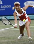 Rosmalen, 22 Juni 2006 Tennis Ordina Open 2006 Brenda Schultz verliest in de kwartfinale met 6-3 en 6-4 van Dinara Safina
© Foto Edwin van Zandvoort