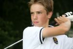 Eindhoven, 26 Juni 2006
In Eindhoven is voor het 17e jaar de golfweek gestart voor middelbare scholieren ( zij spelen de masters met een max Hcp van 10 ) en 6 clubs, t.w.: Best, De Schoot, de Eindhovensche, Haviksoord, Tongelreep en Welschap. Zij spelen op 5 verschillende banen voor het clubkampioenschap
Junior Smulders           SJE Stichting Jeugdtour Eindhoven 2006