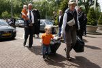 Amsterdam 6 juni 2006
Vertrek Nederlands elftal vanaf het hilton in Amsterdam naar WK.
Kees Jansma met zijn vrouw en zoons