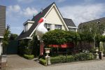 Uitgeest 5  juni 2006
Ooievaar voor het huis van rafael v d Vaart en Sylvie Meis na geboorte van hun zoon Damian
