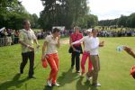 Valkenswaard, 4 Juni 2006
Finaledag KLM Ladies Open 2006
De winnares uit Frankrijk, Stephanie Arricau met enkele frans kollega's die als traditie de winnares in het water gooien ( indien mogelijk ) of anders met water overgieten