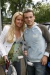 Amsterdam 6 juni 2006
Vertrek Nederlands elftal vanaf het hilton in Amsterdam naar WK.
Wesley sneijder met zijn zwangere vrouw Ramona