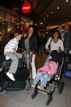 Schiphol 14 mei 2007
Amanda Krabbe komt met kinderen en ouders terug van vakantie in Turkije.