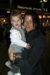 Schiphol 14 mei 2007
Amanda Krabbe komt met kinderen en ouders terug van vakantie in Turkije.