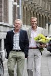 Amsterdam 31 mei 2007
Andre v Duin met zijn vriend Martin op straat in Amsterdam.