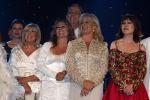 Hilversum 18 juni 2007
Frank Wentink krijgt koninklijke onderscheiding in studio 21. Willeke Alberti en Angela Groothuizen Anita Meier en Liesbeth List